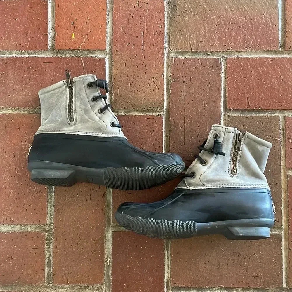 Sperry Saltwater Duck Boots Womens 6.5M‎ Grey Black Leather Waterproof STS81732